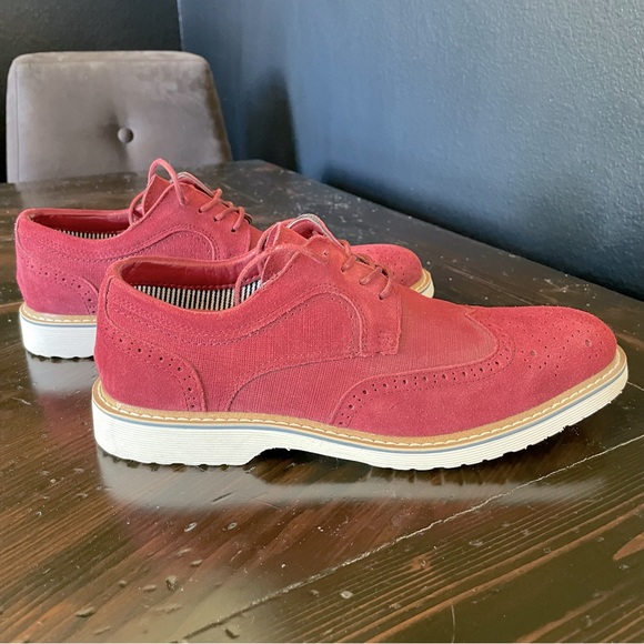 Reserve Footwear sueded Wingtip - Picture 5 of 6